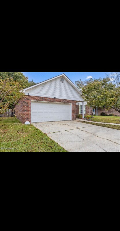 Building Photo - 104 Canal St