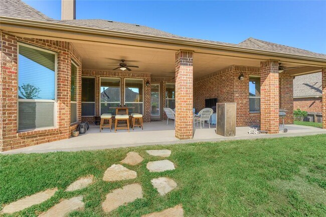 Building Photo - 12606 Mostyn Ln