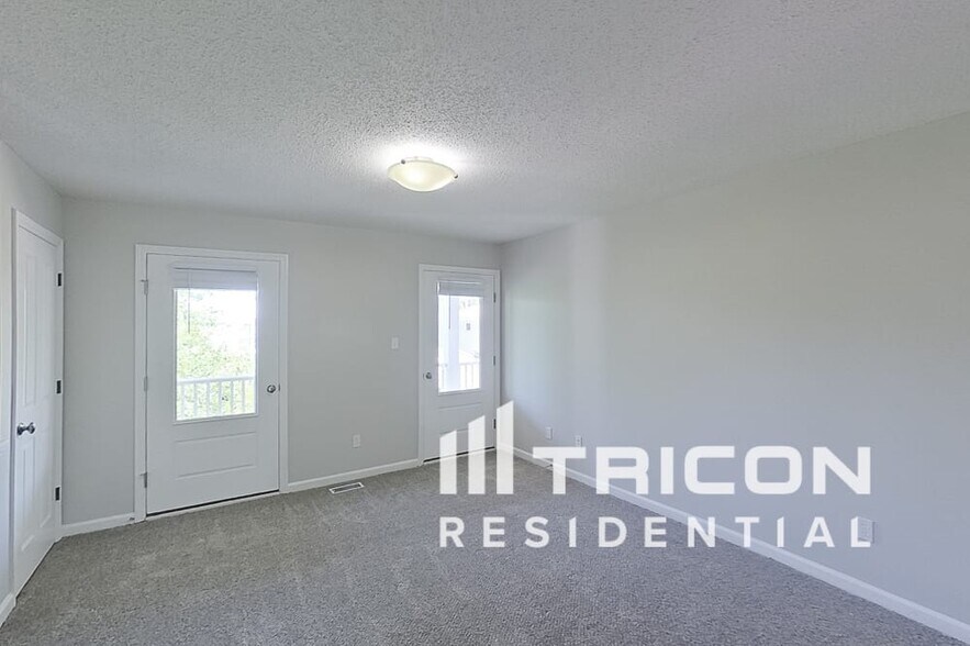 Building Photo - 3441 Mackey Wherry St