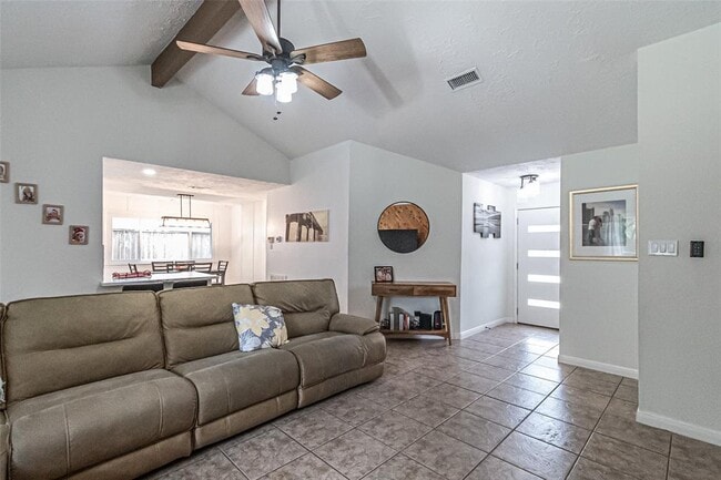 Building Photo - 21306 Castlemont Ln
