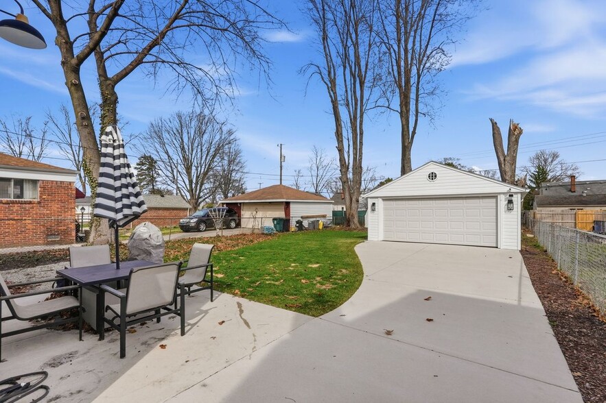 Building Photo - 3202 N Connecticut Ave