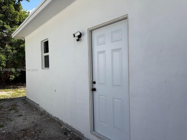 Building Photo - 2335 NW 68th St