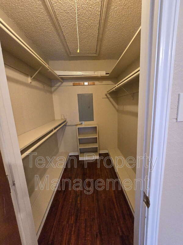 Building Photo - 4013 Mabery Ct