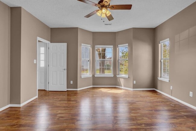 Building Photo - 2270 Timberlake Lane, Newport News, VA  23602