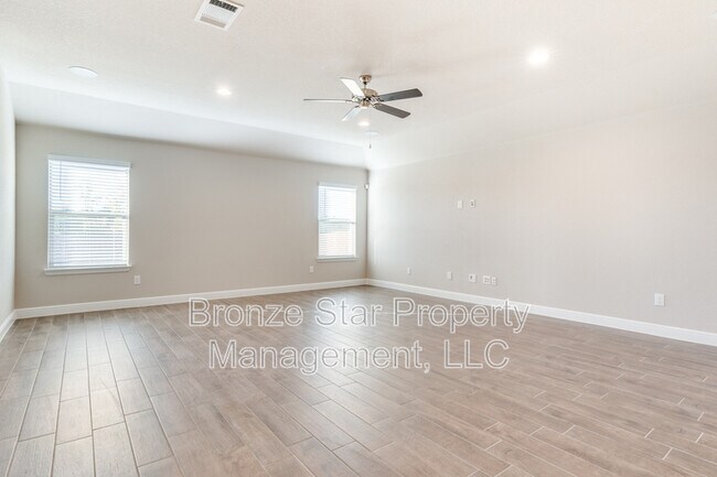 Building Photo - 1358 Rolling Mdws Dr