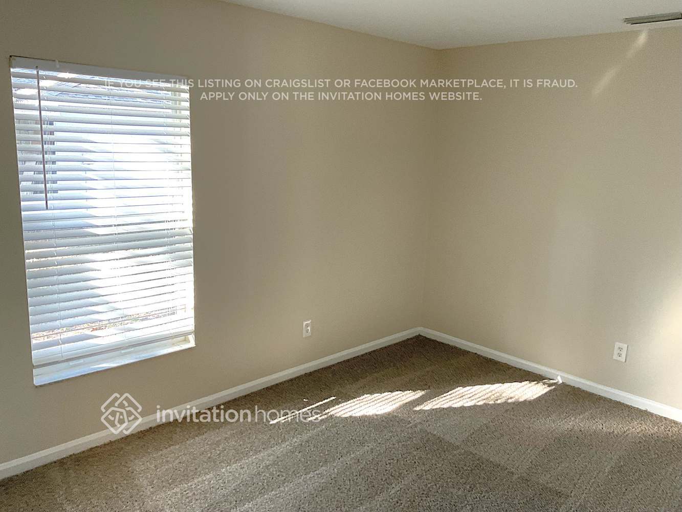 Building Photo - 686 Ballon Terrace SE