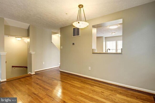 Building Photo - 6112 Starburn Path