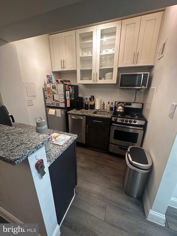 Building Photo - 1 Scott Cir NW