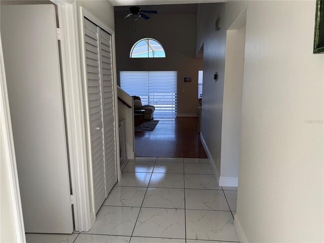 Building Photo - 227 Burning Tree Dr