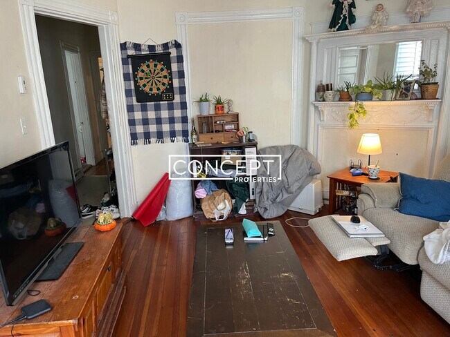 Building Photo - 34 Darling St