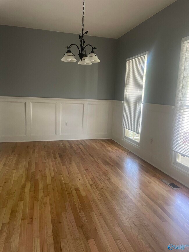 Building Photo - 108 Suffolk Dr