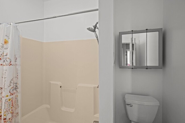 Building Photo - RENTAL HOME 3BD/2BTH