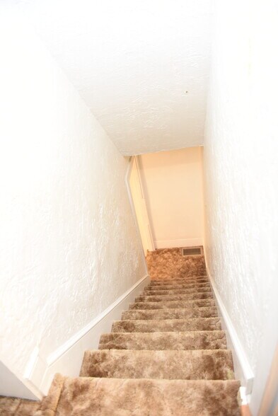 Stairs - 2312 18th st