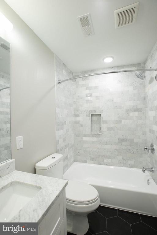 Building Photo - 817 N 20th St