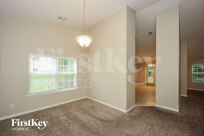 Building Photo - 272 Windriver Trail