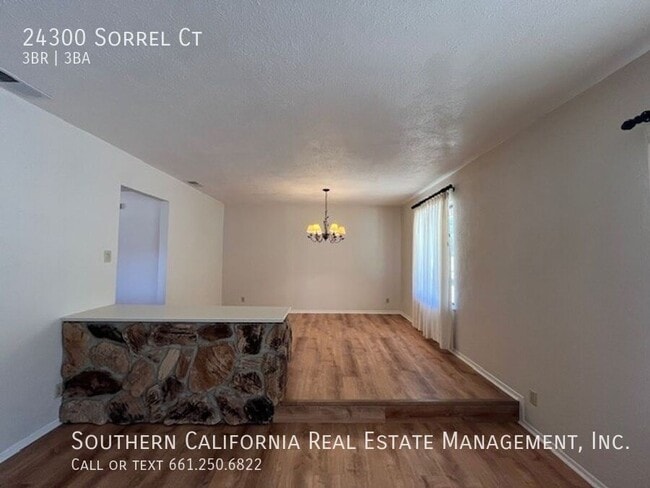 Building Photo - 24300 Sorrel Ct