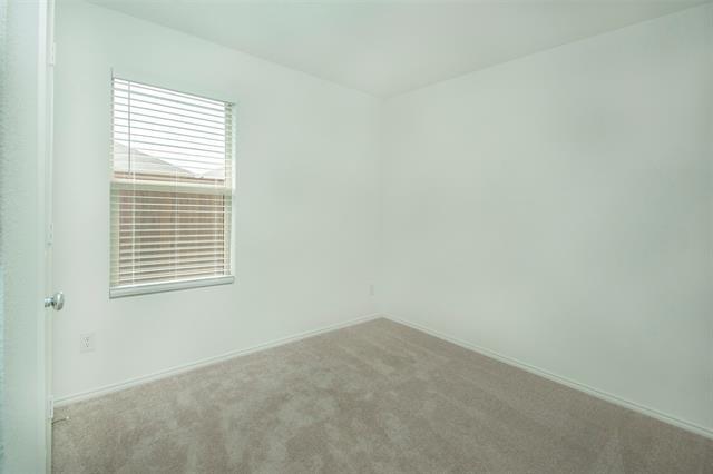 Building Photo - 2905 Kings Table Ct