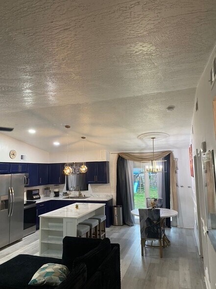 Building Photo - 622 Tejon Ave SW