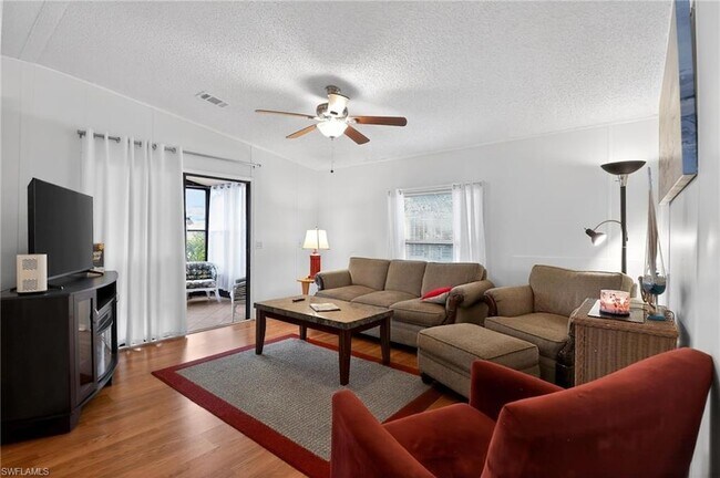 Building Photo - 183 Oceans Blvd