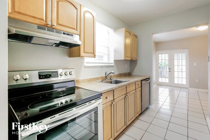 Building Photo - 9233 SW 204th Terrace