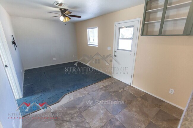 Building Photo - 1314 S 78th St