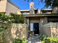 Building Photo - 3230 Caminito Eastbluff