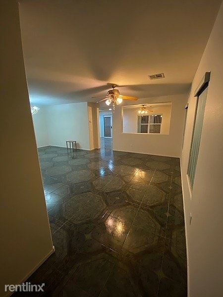 Building Photo - 3 br, 2.5 bath House - 9497 West Diablo Drive