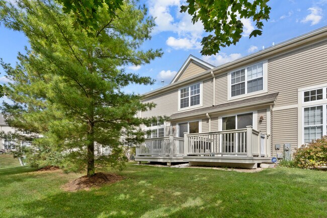 Building Photo - 419 Vaughn Cir