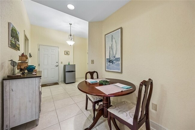 Building Photo - 150 Salt Air Dr