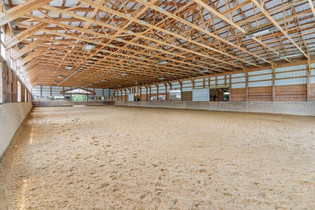 Building Photo - 15104 Gardner Rd