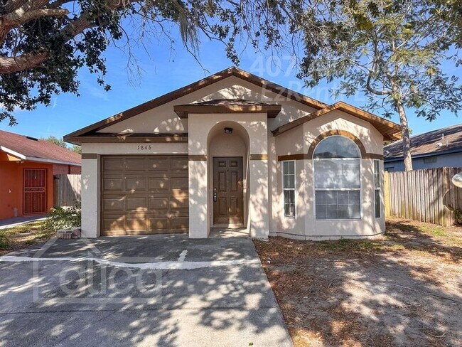 Primary Photo - 1846 Spruce Ridge Dr