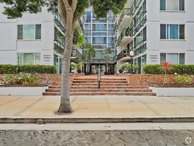 Building Photo - 9950 Durant Dr