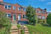 Building Photo - 419 Gusryan St