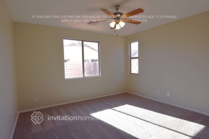 Building Photo - 12805 W Redondo Dr