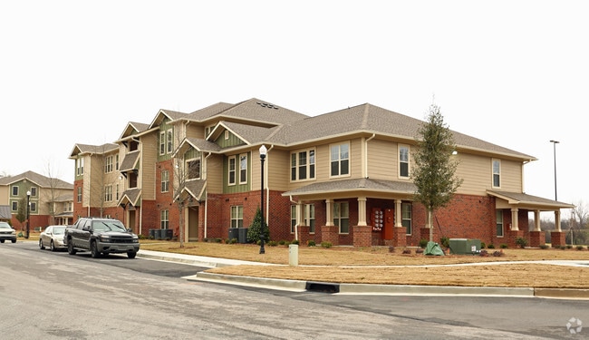Building Photo - Legacy at Walton Oaks