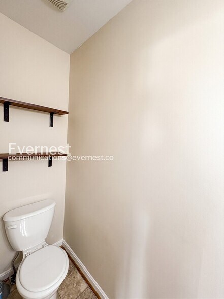Building Photo - 2342 Silver Fox Way