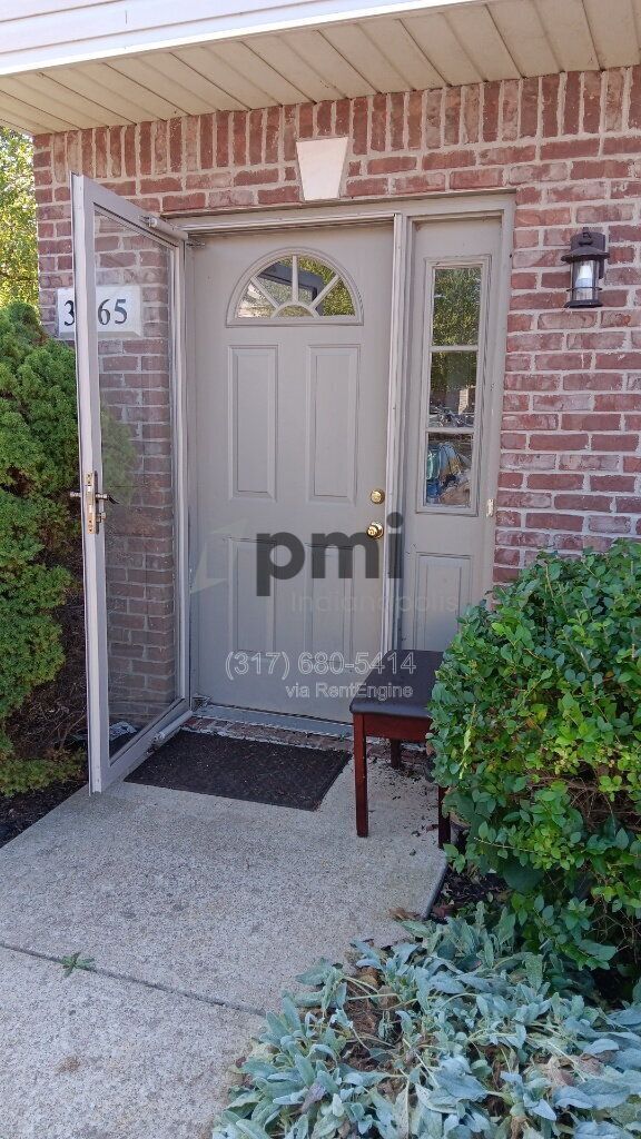 Building Photo - 3465 S Oaklawn Cir