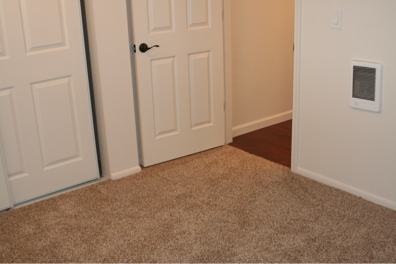 Building Photo - 301 Whitesell St W