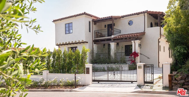 Building Photo - 1121 Tower Rd