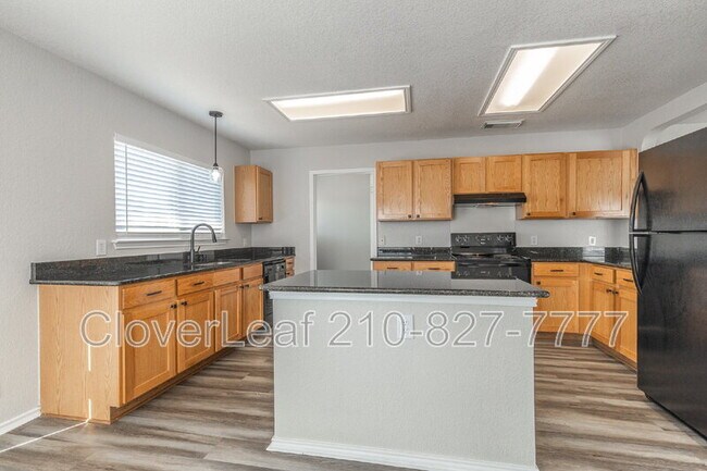 Building Photo - 1116 Stone Branch