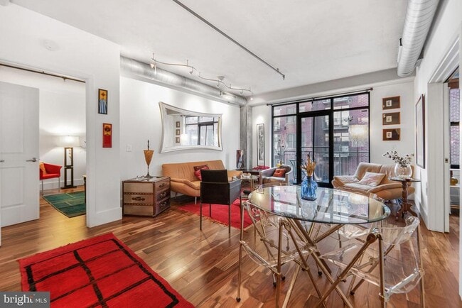 Building Photo - 1440 Church St NW