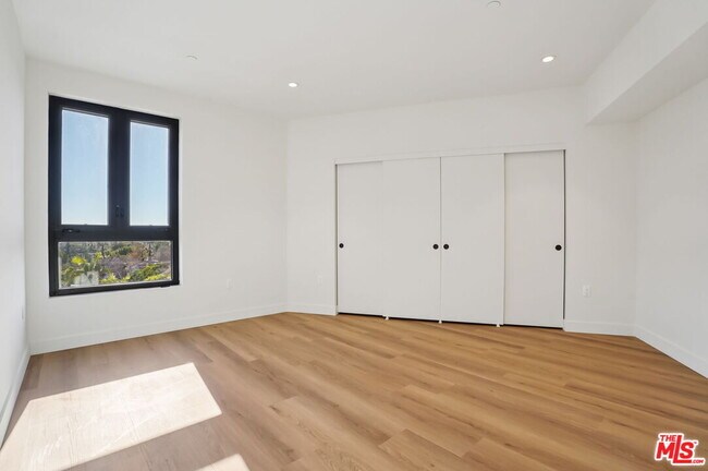 Building Photo - 1110 Spaulding Ave