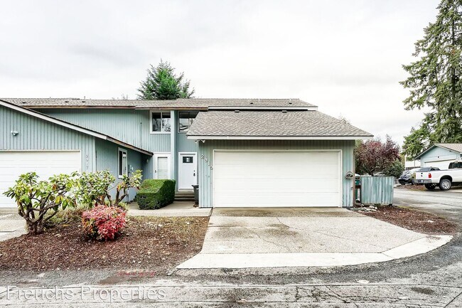 Building Photo - 3 br, 2.5 bath House - 2919 27th St SE