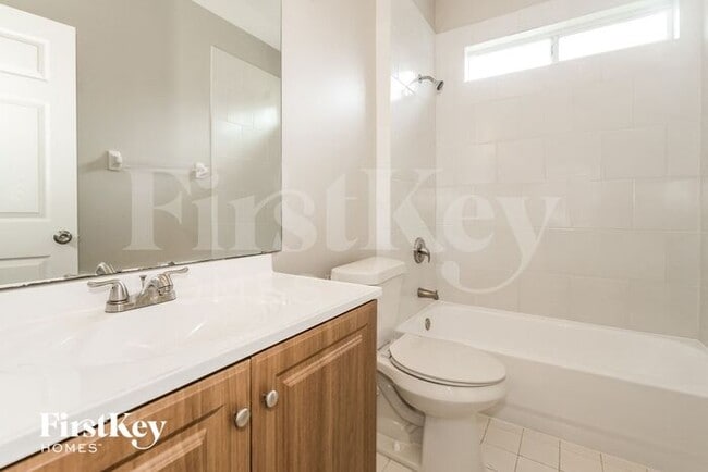 Building Photo - 1528 Walnut Creek Dr