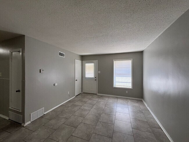 Building Photo - 3710 Dorado Cove