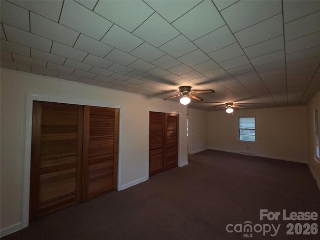 Building Photo - 114 Blacksnake Rd