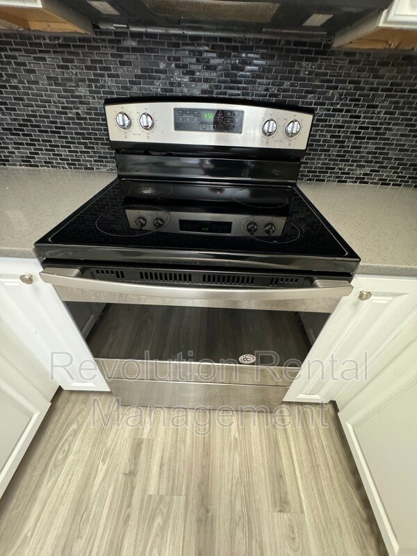 Building Photo - 607 El Prado Ct