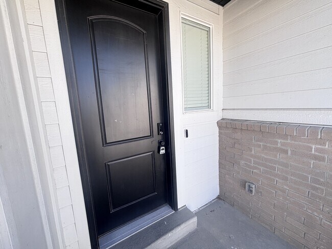 Building Photo - 3985 W 1960 N