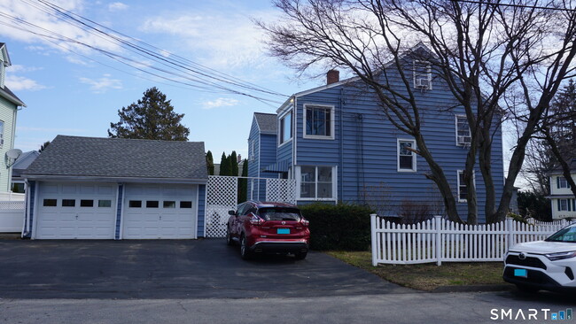 Building Photo - 228 Jennings Rd