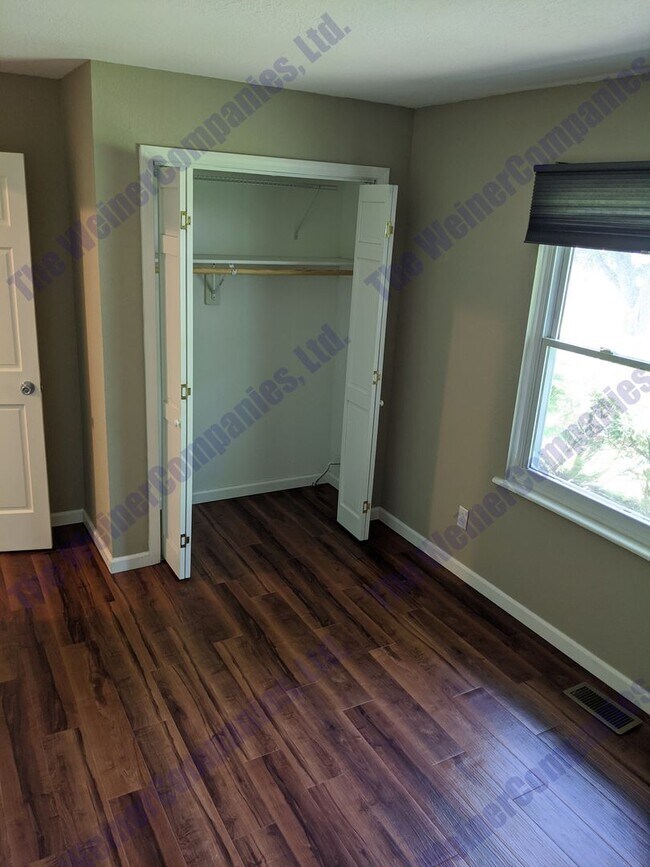 Building Photo - Now leasing for August!